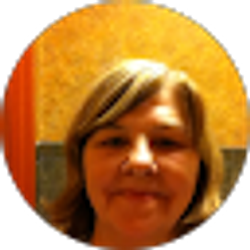Profile photo of Debbie Rigsbee