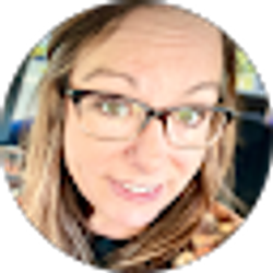 Profile photo of Molly Slauenwhite
