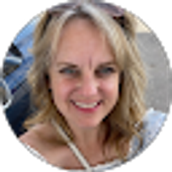 Profile photo of Kara Johns