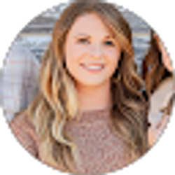 Profile photo of Kaylee Parnell
