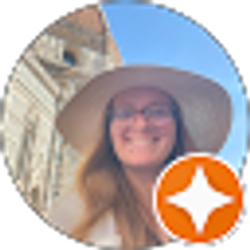 Profile photo of Lauren Taylor