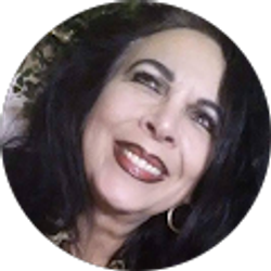 Profile photo of Sandy Borden