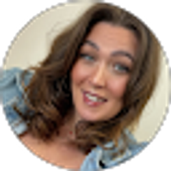 Profile photo of Allie Espinosa