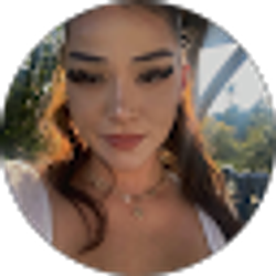 Profile photo of Amelia Castro
