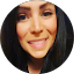 Profile photo of Victoria LoronA