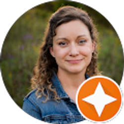 Profile photo of Leslie Jones