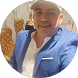 Profile photo of David Flores