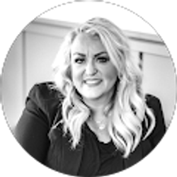 Profile photo of Kaylee Eylander