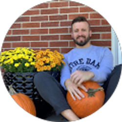Profile photo of Alex Amsden