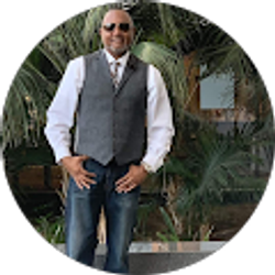 Profile photo of Shawn Hill