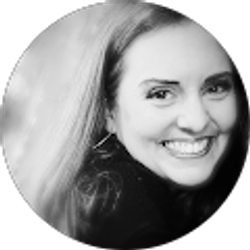 Profile photo of Lolly Bee