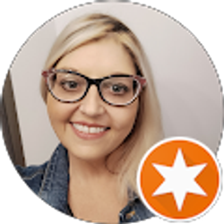 Profile photo of Kelly Andrews