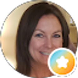 Profile photo of Lisa Humphries