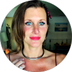 Profile photo of Willow Diaz