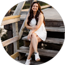 Profile photo of Emily Lewis