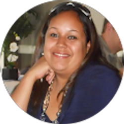 Profile photo of Jennifer Zayas