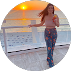 Profile photo of Emily Eades