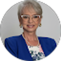 Profile photo of Vera Packard
