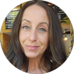 Profile photo of Jenn Rios