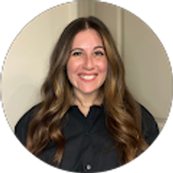 Profile photo of Tori Chaiklin