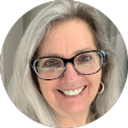 Profile photo of JoAnn Saccato