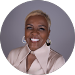 Profile photo of evelyn jones