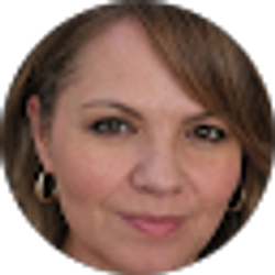 Profile photo of Laurie Woods