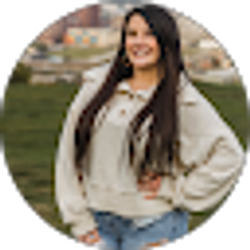 Profile photo of Kelsie Wayson