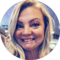 Profile photo of Tiffany Henschell