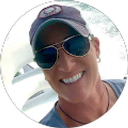 Profile photo of Shelly Moore