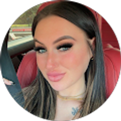 Profile photo of Taylor Eklofe