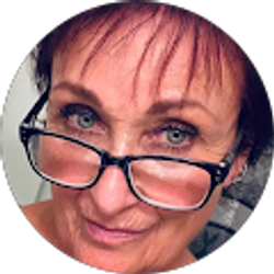 Profile photo of Marianne Fabry