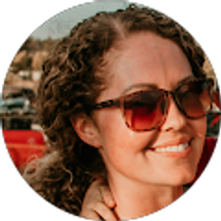Profile photo of Caitlyn Voepel