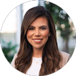 Profile photo of Alma Henry