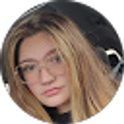 Profile photo of Kayleigh Carson
