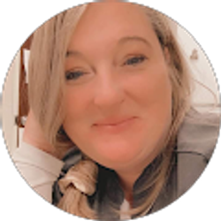 Profile photo of Heidi Greer