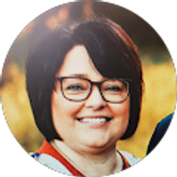 Profile photo of Julie Cole