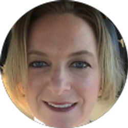 Profile photo of Kristine Robinson