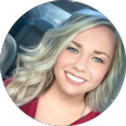 Profile photo of Hannah Brown