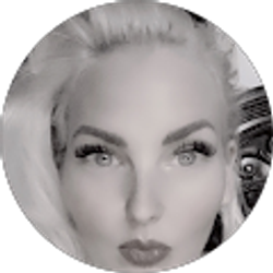 Profile photo of Julie Coy