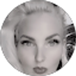 Profile photo of Julie Coy