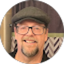 Profile photo of Daniel Vesley