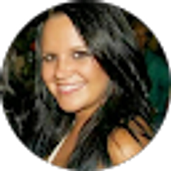 Profile photo of Carrie Downing