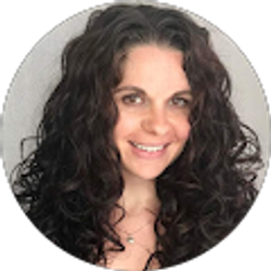 Profile photo of Jennifer Alward Pasero