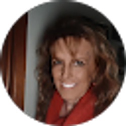 Profile photo of Eve Lima