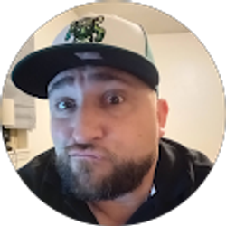 Profile photo of Nic Campbell