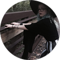 Profile photo of Lauren Walls