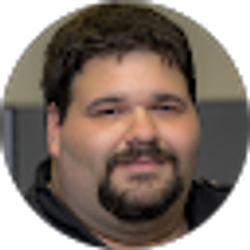 Profile photo of Aaron Pastor