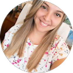 Profile photo of Ivania Lara