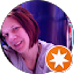 Profile photo of Carolyn Christians